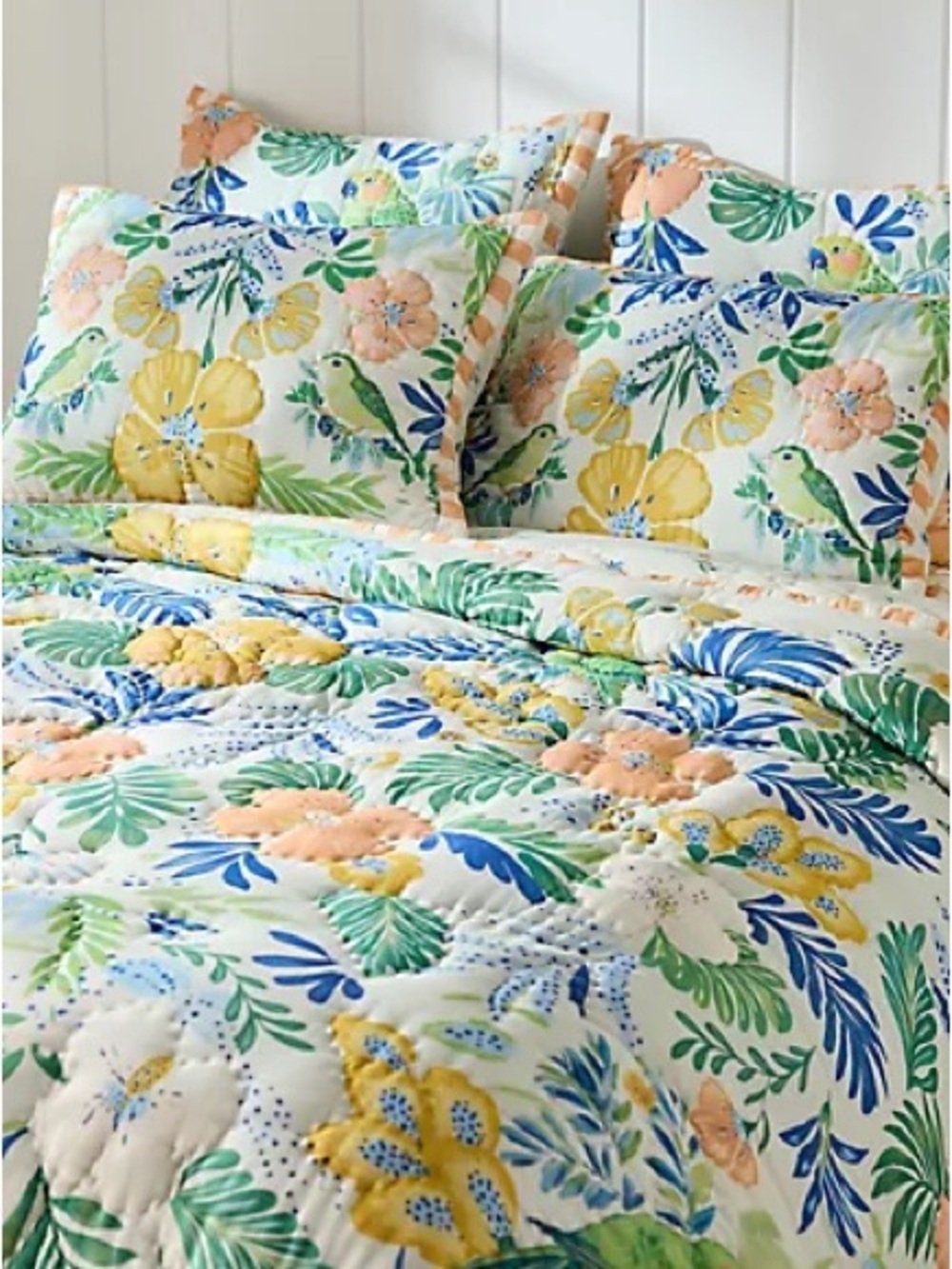 Anthropologie Ellen Merchant Yellow Bird Floral Parrot Quilted Queen Comforter - Picture 2 of 7